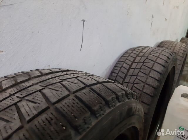 Bridgestone Blizzak 245/45/17