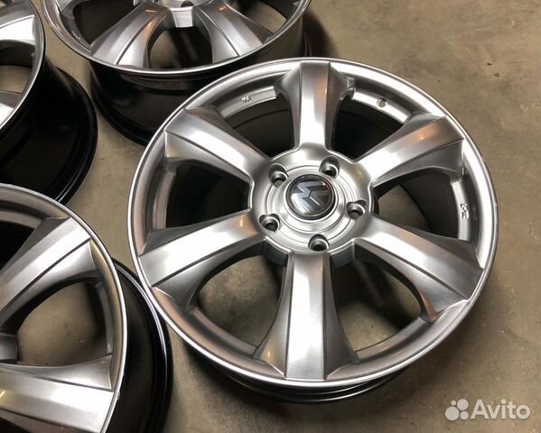 Новые литые диски R18 VW Touareg