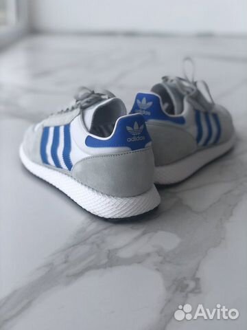 Кроссовки adidas Кроссовки adidas