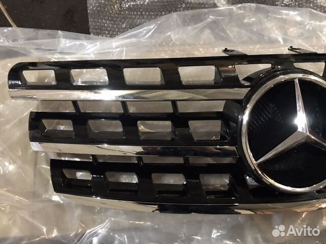 Решетка радиатора Mercedes w164 ML рестайлинг черн Решетка радиатора Mercedes w164 ML рестайлинг черн