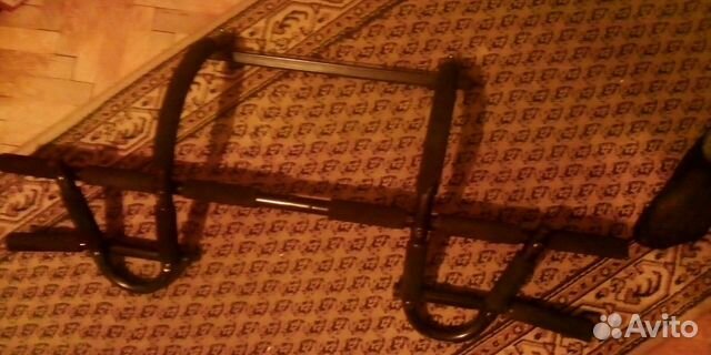 Турник настенный Torneo