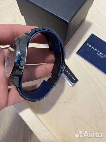 Часы tommy hilfiger (мод. 1791618) новые Часы tommy hilfiger (мод. 1791618) новые