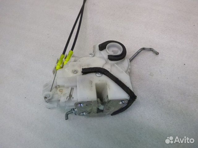 Замок двери передней правой suzuki vitara 2015 Замок двери передней правой suzuki vitara 2015