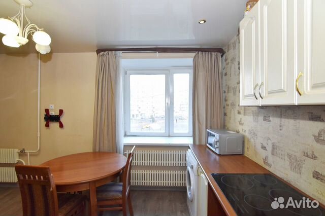 1-к квартира, 38 м², 2/9 эт.