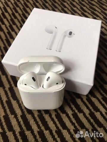 Беспроводные наушники AirPods 2 Беспроводные наушники AirPods 2