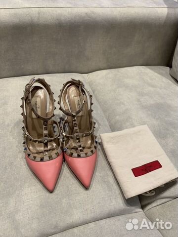 Босоножки Valentino оригинал 37,5 Босоножки Valentino оригинал 37,5
