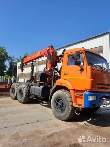 Тягач Камаз 43118 с кму и полуприцепом Тягач Камаз 43118 с кму и полуприцепом