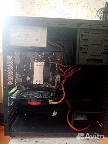 Новая материнская плата Asrock A320m Новая материнская плата Asrock A320m