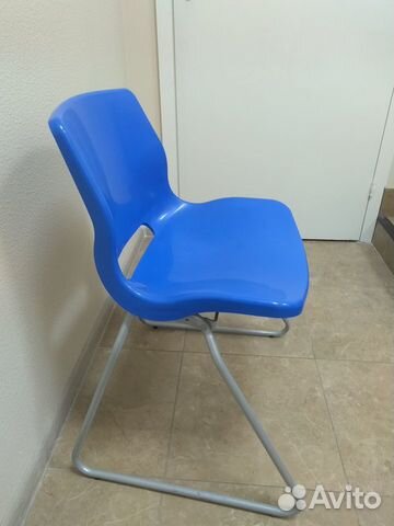 Стулья пластиковые, 3 шт Стулья пластиковые, 3 шт