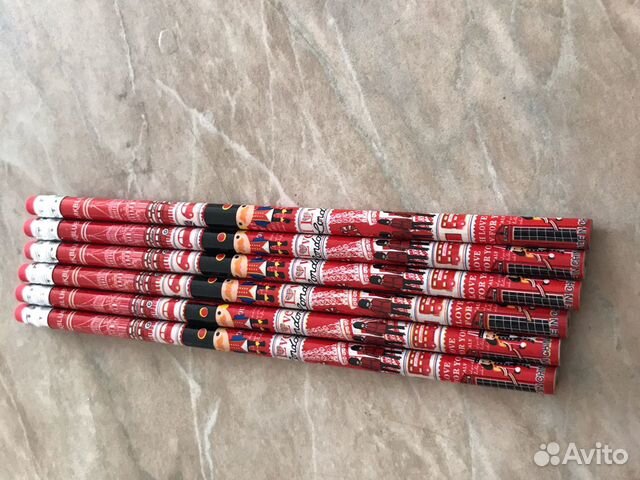 Карандаш с Английской символикой Карандаш с Английской символикой