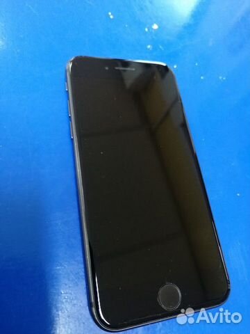Телефон iPhone 8 64гб Телефон iPhone 8 64гб