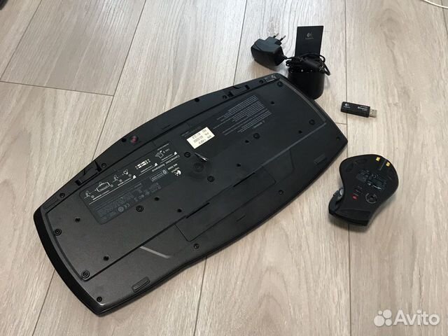 Клавиатура и Беспроводная мышь Logitech Mx5500