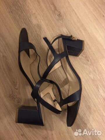 Туфли / Босоножки Туфли / Босоножки