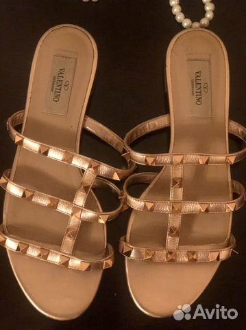 Шлепанцы,босоножки, мюли Valentino