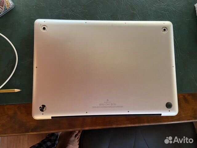 MacBook Pro 15 дюймов, 4гб, Intel Core i7, 2011 го MacBook Pro 15 дюймов, 4гб, Intel Core i7, 2011 го