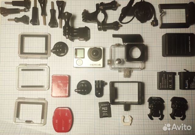 Камера GoPro Hero 4 silver и аксессуары