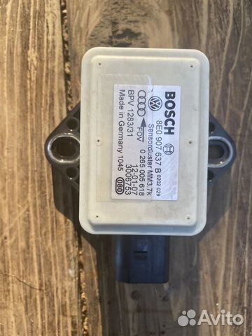Датчик ускорения Audi A6 C6 8E0907637B Датчик ускорения Audi A6 C6 8E0907637B