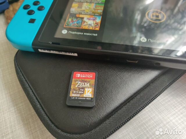 Nintendo switch + The Legend of Zelda: Breath of t