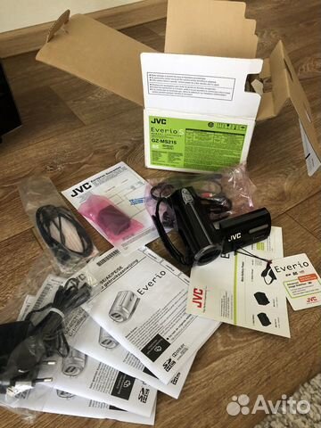 Видеокамера Everio S JVC GZ-MS215