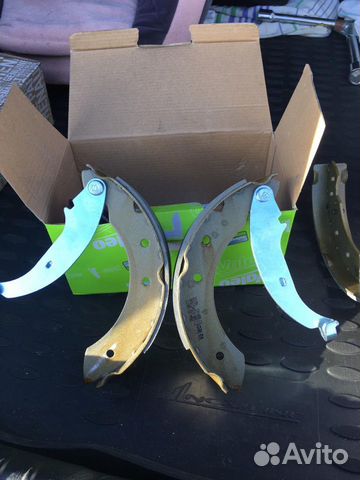 Задние тормозные колодки