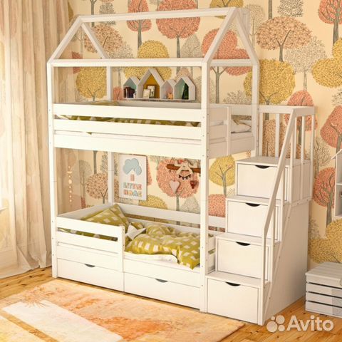 Кровать двухъярусная. Лестница-комод. Массив