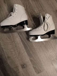 Коньки фигурные детские