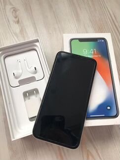 Телефон iPhone
