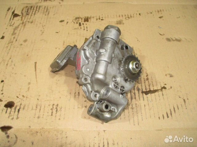 Насос масляный Toyota Camry 40