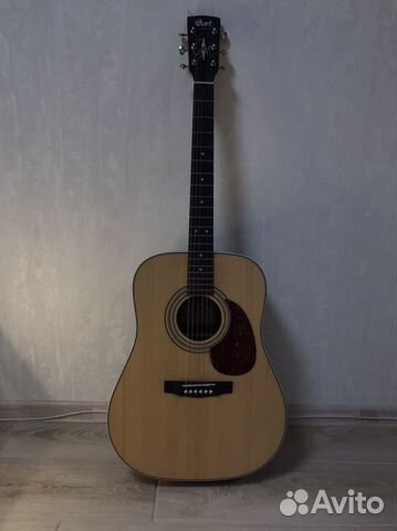 Акустическая гитара
