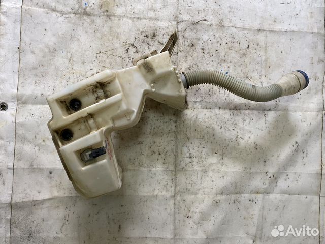 Бачок омывателя Peugeot 308 универсал