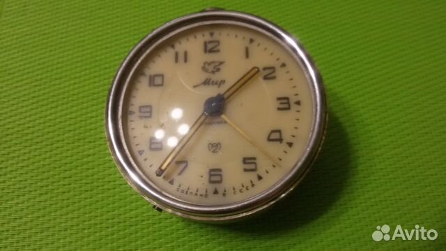 Будильник механический Мир с голубем 57 г