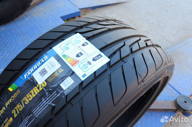Farroad FRD88 275/35 R20 102W