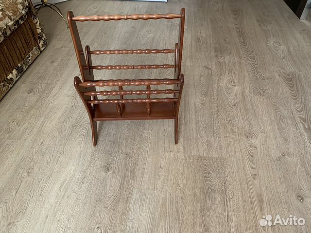 Подставка для газет, журналов, книг