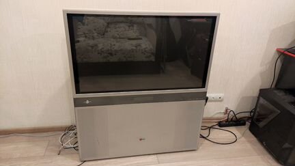 Телевизор LG RT-39NZ40RB