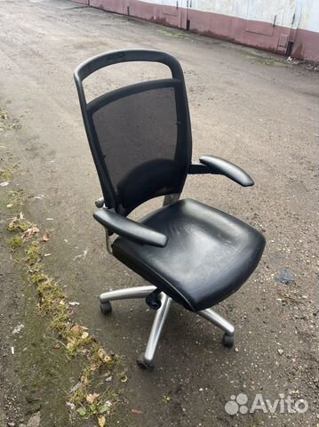 Компьютерное кресло массажное руководителя удоб