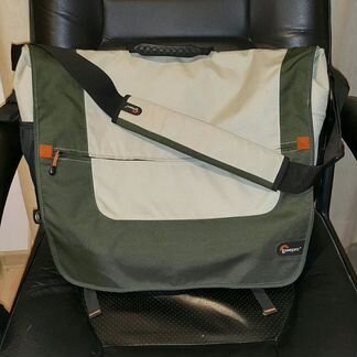 Сумка для ноутбука и документов Lowepro для геймер