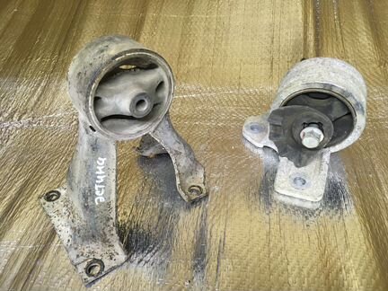 Опора двигателя задняя кпп Эстина Чери Фора 2.0