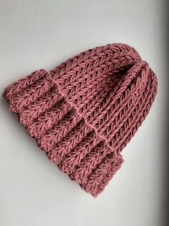 Шапка вязаная женская