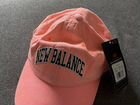 Розовая кепка New Balance