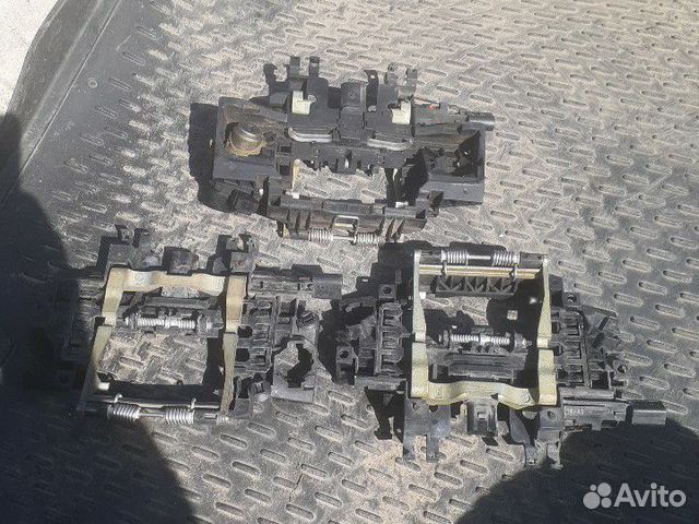 Кронштейн ручки двери Audi A8 D3