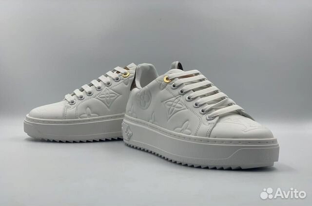 Louis Vuitton Time Out White