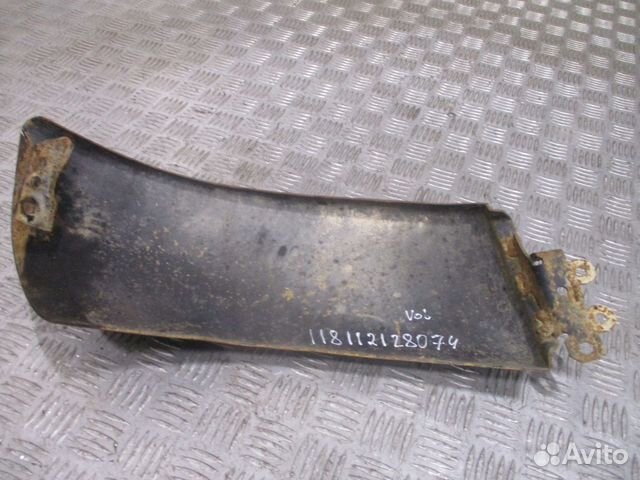 Угол бампера левый Volvo 20398707