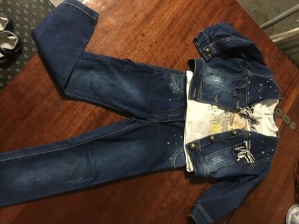 Костюм джинсовый на девочку