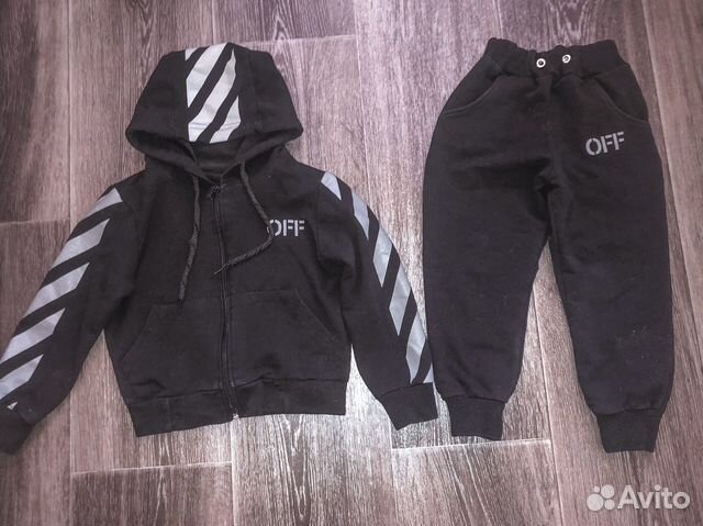 Спортивный костюм