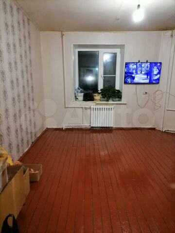 4-к. квартира, 91 м², 1/4 эт.