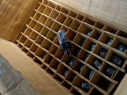 Радиолампа СССР новая 6Н7С 99 шт одним лотом