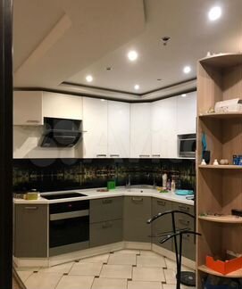 2-к. квартира, 54 м², 15/19 эт.