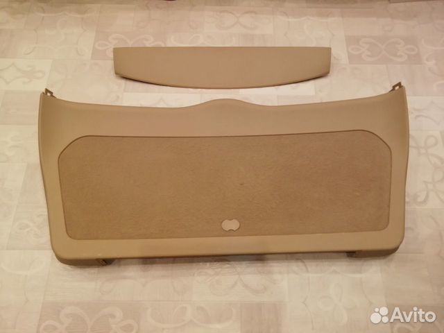 Обшивка крышки багажника Mercedes ML W164