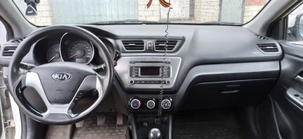 Kia Rio 1.4 МТ, 2015, 131 000 км