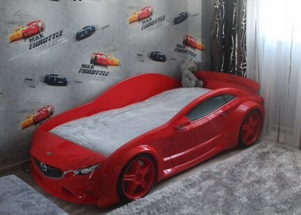 Детская кровать машина